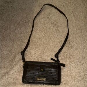 Kenneth Cole Reaction Mini Crossbody